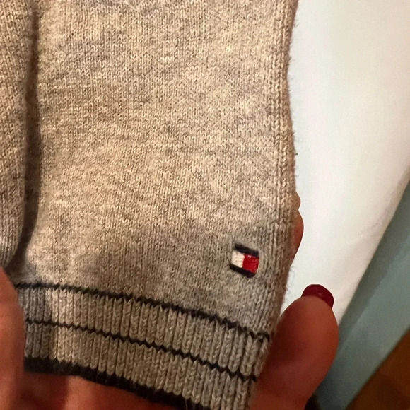 Tommy Hilfiger Nautical V Neck Sweater Size Large - Picture 5 of 7